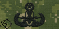 EOD Explosive Ordnance Disposal Badge Master-NWU Type III AOR2 - Click Image to Close